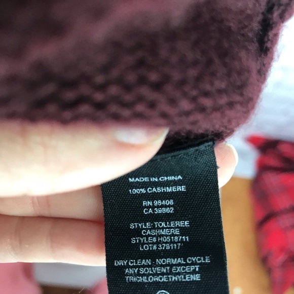 •Theory• Tolleree Cashmere Sweater Top Burgundy - Picture 4 of 4